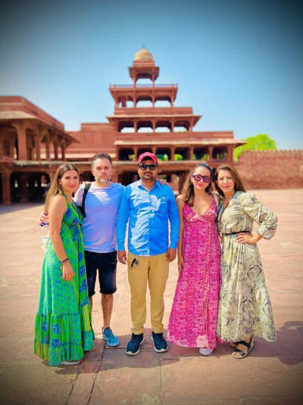 From Delhi-Overnight Agra/Taj Mahal Tour with Fatehpur Sikri - Who Should Consider This Tour?