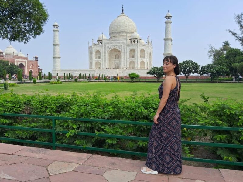 From Delhi: Private Guided Day Tour of Taj Mahal and Agra - The Full Experience: What to Expect on This Guided Day Trip