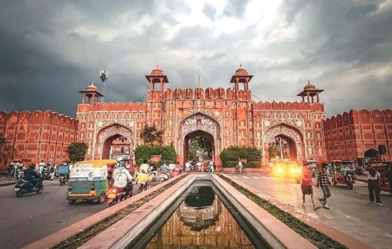 From Delhi: Private Jaipur Tour with Expert Guide & Pickup - The Sum Up