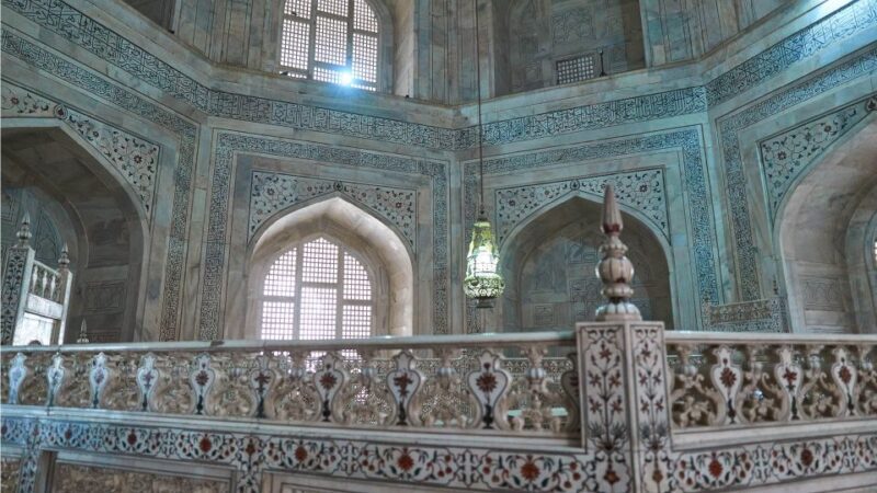 From Delhi: Private Taj Mahal & Agra Fort Day Trip by AC Car - Who Is This Tour Best For?