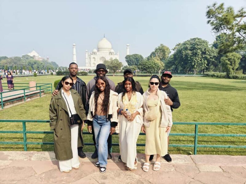 From Delhi: Private Taj Mahal & Agra Fort Tour with 5* Lunch - Key Points