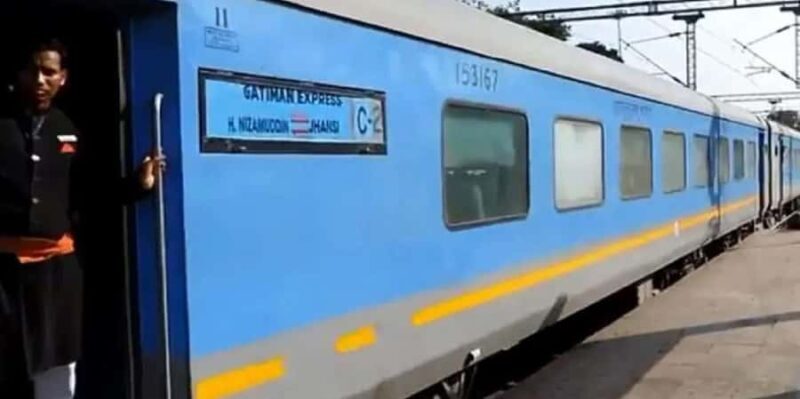 From Delhi: Private Taj Mahal & Agra Tour by Superfast Train - Exploring the From Delhi: Private Taj Mahal & Agra Tour by Superfast Train