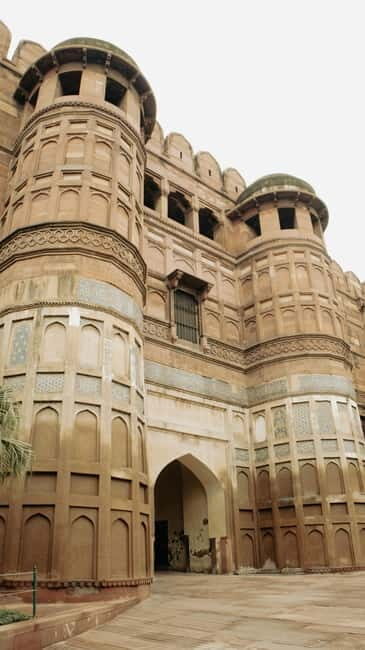 From Delhi: Private Taj Mahal & Agra Tour with 5* Lunch - The Sum Up