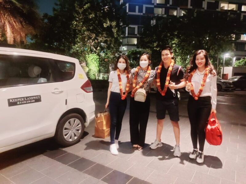 From Delhi: Private Taj Mahal and Agra Tour by Express Train - The Journey Begins: From Delhi to Agra in Style