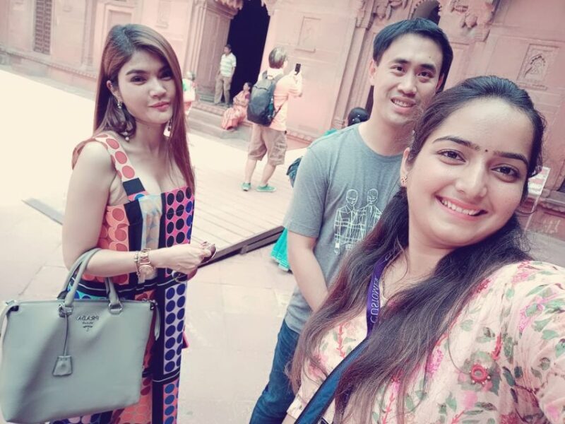 From Delhi: Private Taj Mahal and Agra Tour by Express Train - Agra Fort: More Mughal Majesty