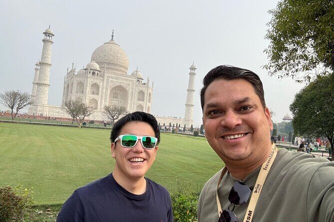 From Delhi Same Day Agra & Fatehpur Sikri Tour by Car - Analyzing the Itinerary: What To Expect