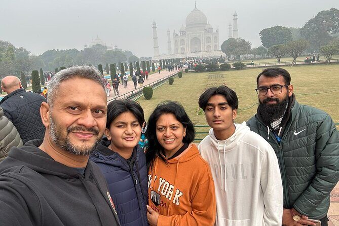From Delhi Same Day Agra Taj Mahal and Agra Fort Tour By Train - Key Points