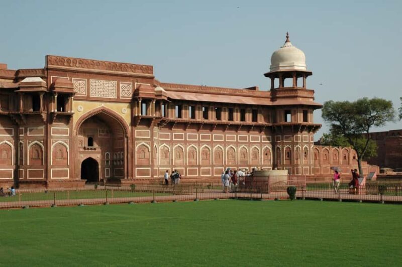 From Delhi: Same-Day Agra Tour by Private Car - An Authentic Day in Agra: What to Expect