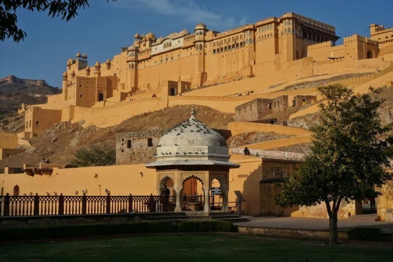 From Delhi : Same Day Jaipur City Guided Tour By Car - FAQs