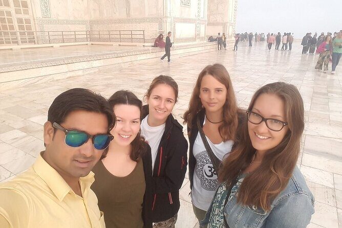 From Delhi: Same Day Taj Mahal Tour By Car - The Itinerary Breakdown: What You Can Expect