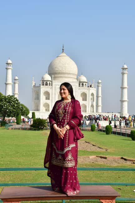 From Delhi: Skip the Line Taj Mahal & Agra Fort Guided Tour - Detailed Itinerary Breakdown