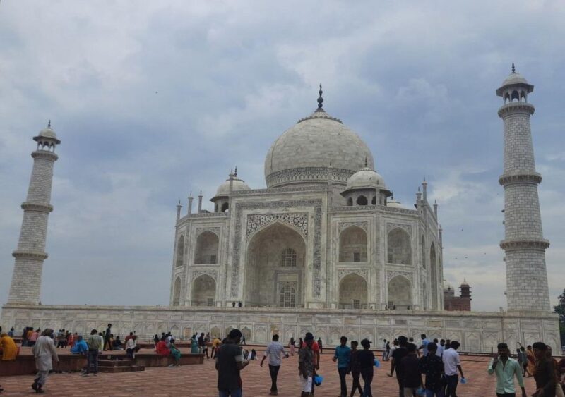 From Delhi: Taj Mahal & Agra City Tour By Private Car - Exploring the From Delhi: Taj Mahal & Agra City Tour By Private Car