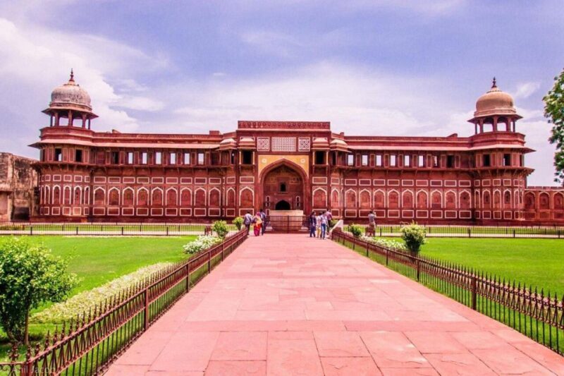 From Delhi: Taj Mahal, Agra Fort, Baby Taj Private Day Tour - The Itinerary: A Day Filled with Wonder