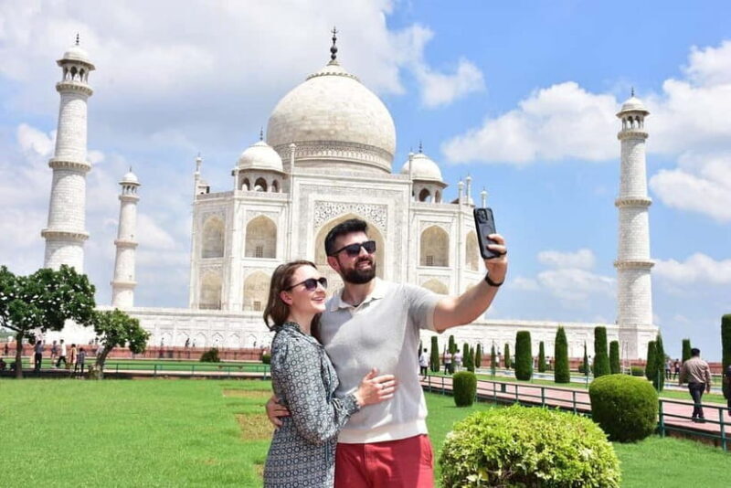 From Delhi: Taj Mahal & Agra Heritage Day Trip By Car - Key Points