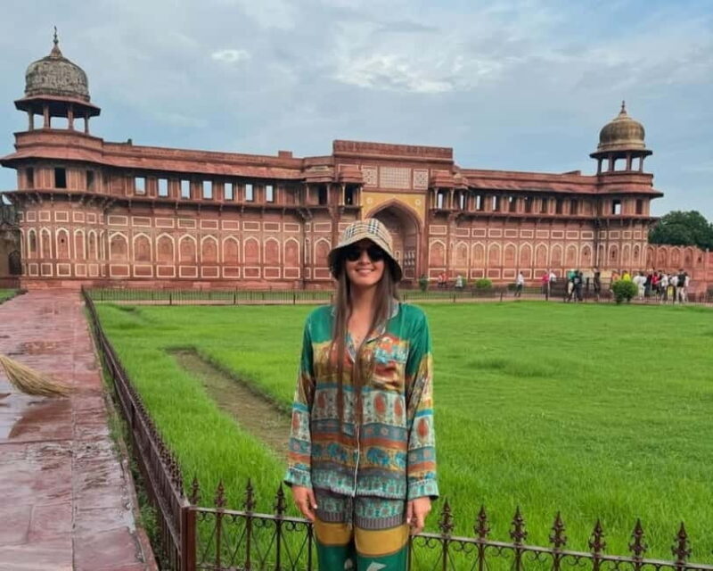 From Delhi: Taj Mahal & Agra Private Day Trip with 5* Lunch - A Deep Dive into the Day Trip: What You Can Expect