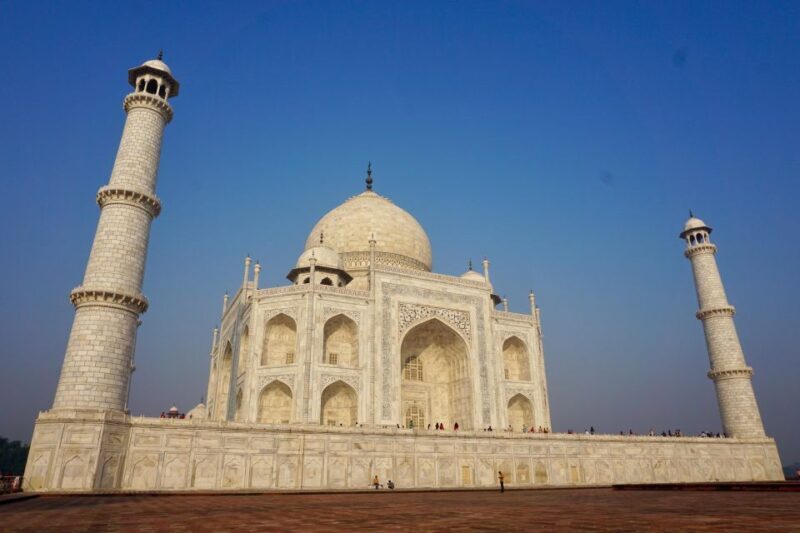 From Delhi: Taj Mahal & Agra Private Day Trip with Transfers - A Closer Look at the Itinerary and Experience
