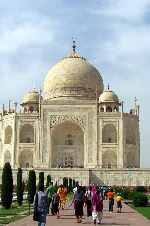 From Delhi: Taj Mahal & Agra Tour by High-Speed Train - A Detailed Look into the Taj Mahal & Agra Tour by High-Speed Train