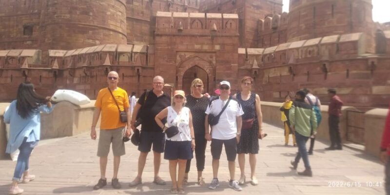 From Delhi: Taj Mahal Sunrise, Agra Fort, Baby Taj and Lunch - Things to Consider