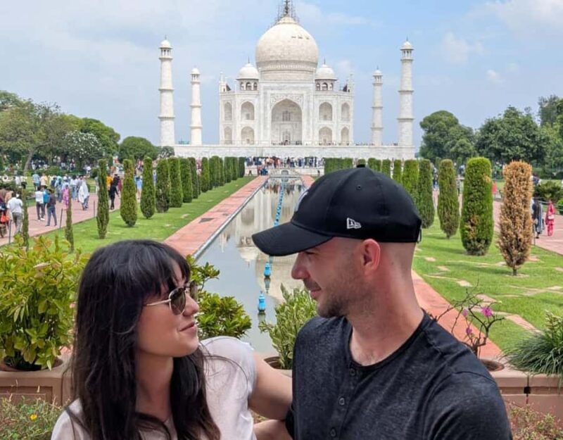 From Delhi: Taj Mahal Tour By Gatimaan Train with 5* Lunch - Key Points