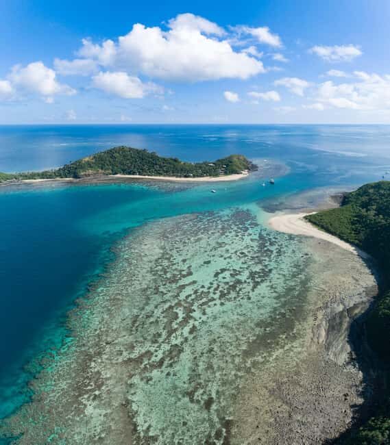 From Denarau: Mantaray Island Day Trip with Lunch - Who Should Consider This Tour?