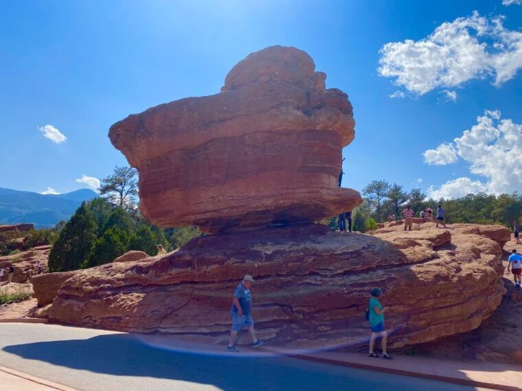 from-denver-pikes-peak-and-garden-of-the-gods-guided-tour