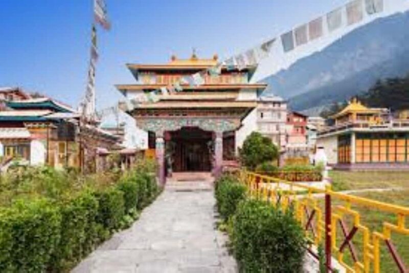 From Dharamshala: 2 Day Taj Mahal & Delhi Tour with Flights - Discover the Balance of Wellness and Culture in Dharamshala: A 2-Day Tour to the Taj Mahal & Delhi