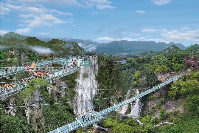 From Dongguang To Gulong Gorge Skywalk Bridge and Waterfall Tour - An In-Depth Look at the Gulong Gorge Experience