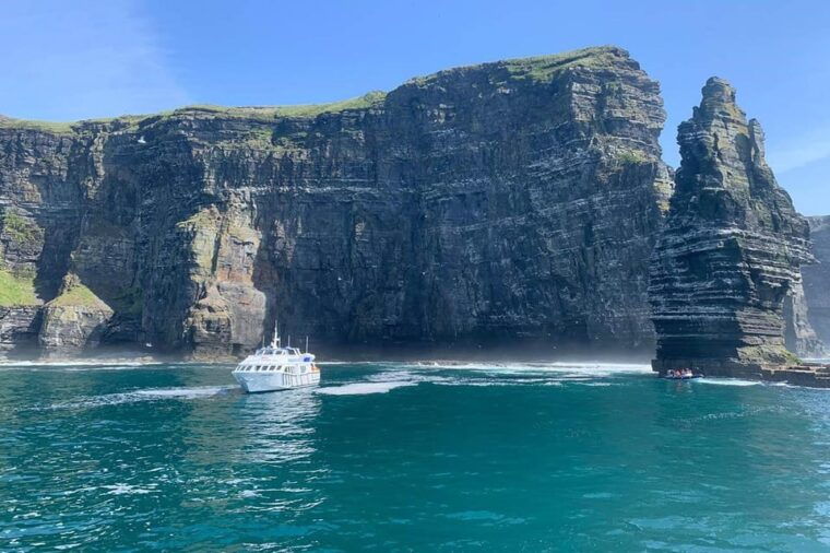 from-doolin-cliffs-of-moher-boat-tour
