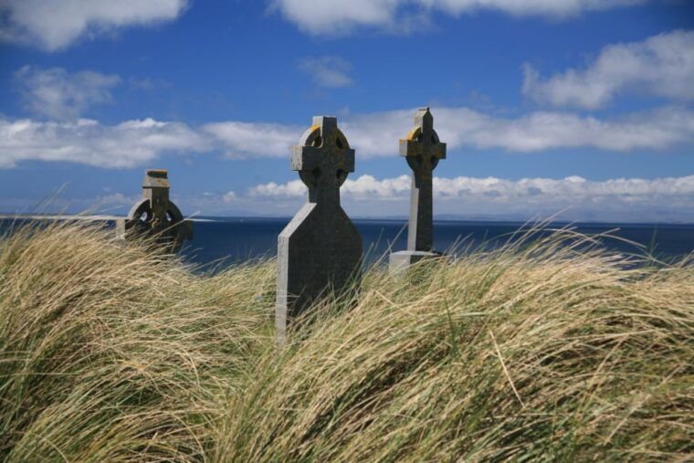 from-doolin-day-trip-to-inisheer-with-bike-or-bus-tour