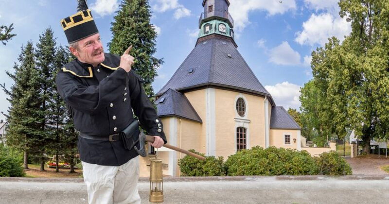 from-dresden-guided-day-tour-by-bus-of-seiffen-toy-village