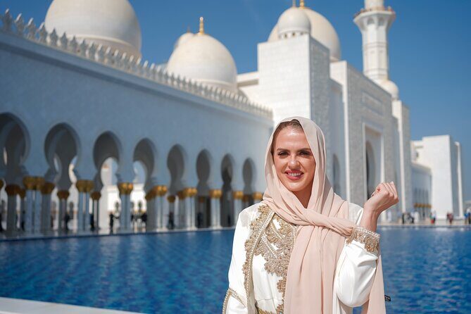 From Dubai: Abu Dhabi City Sightseeing And Sheikh Zayed Mosque - Key Points