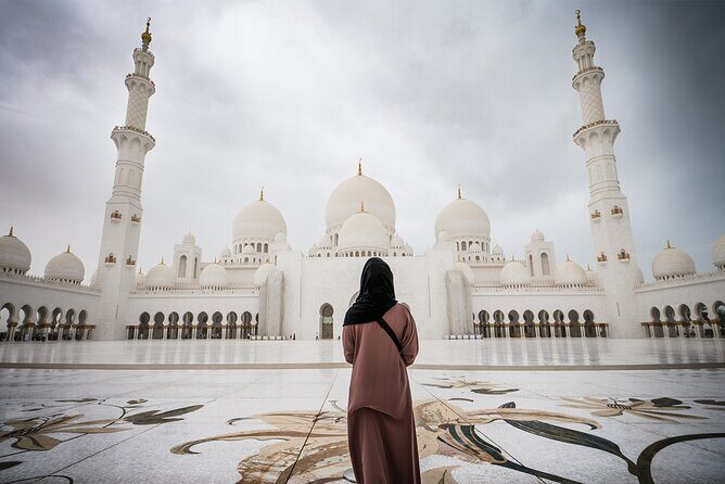 From Dubai: Abu Dhabi Day-Tour Grand Mosque, BAPS Temple & Lunch - A Honest Look at the Abu Dhabi Day Tour