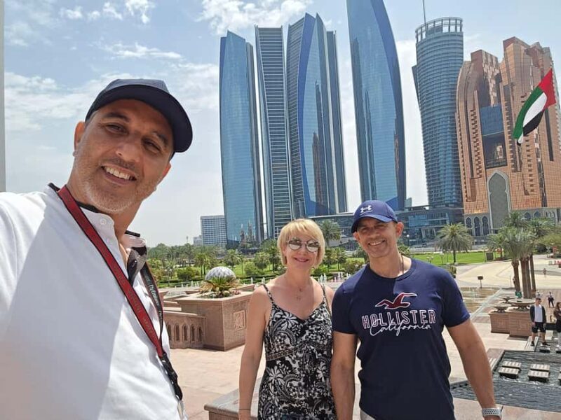 From Dubai: Abu Dhabi Day Tour with Warner Bros World Ticket - Key Points