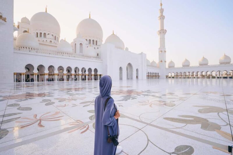 From Dubai: Abu Dhabi Sheikh Zayed Mosque Guided Tour - The Itinerary: What You Can Expect