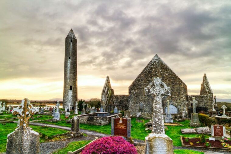 from-dublin-cliffs-of-moher-burren-galway-city-day-tour