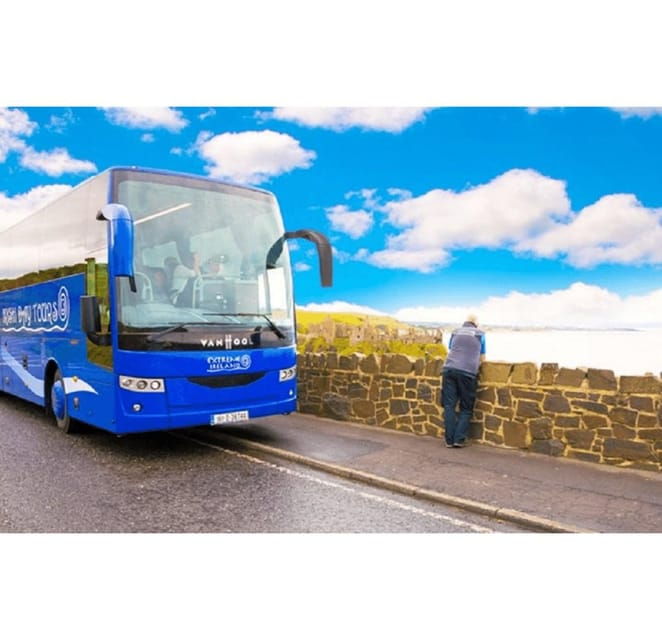 from-dublin-giants-causeway-dark-hedge-belfast-tour