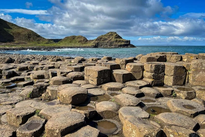 From Dublin: Private Tour to Giant`s Causeway & Rope Bridge - Key Points