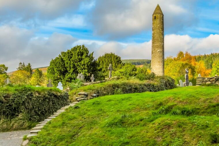 from-dublin-wild-wicklow-mountains-and-glendalough-tour