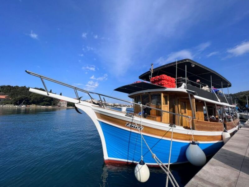 from-dubrovnik-boat-tour-to-kolocep-lopud-sipan-islands