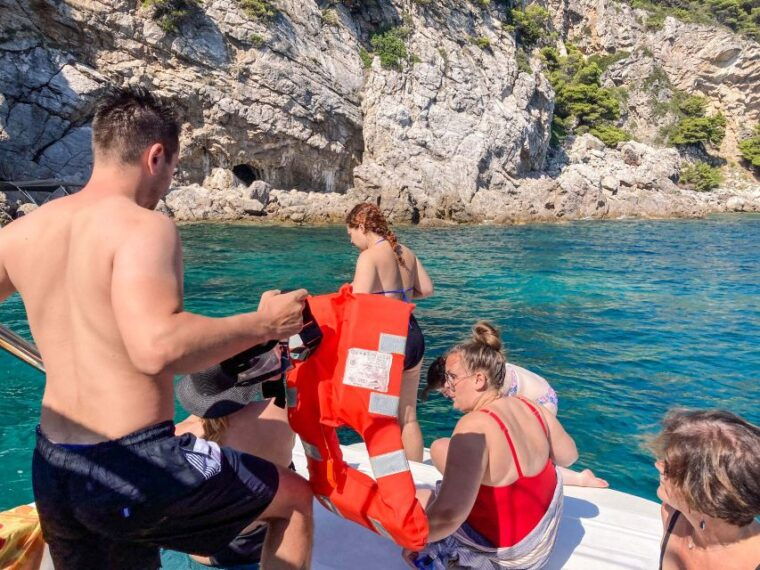 from-dubrovnik-cavtat-blue-cave-sunj-beach-speed-boat-tour