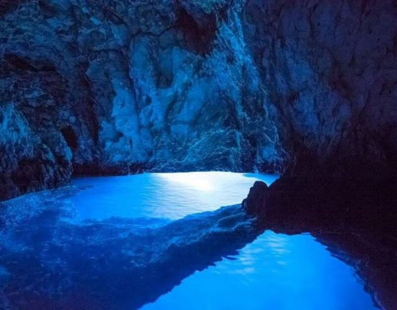 from-dubrovnik-elaphiti-islands-blue-cave-speedboat-tour