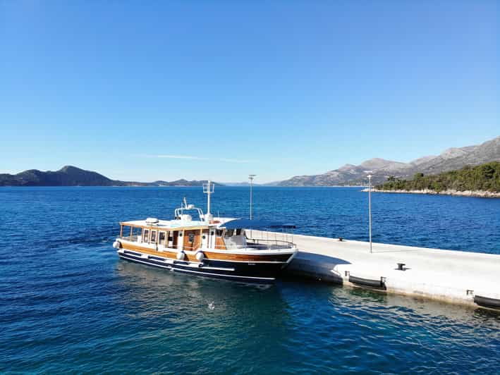 from-dubrovnik-hop-on-hop-off-elaphiti-islands-boat-ticket