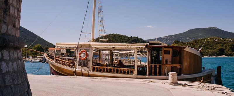 From Dubrovnik: Mali Ston Oyster Farm & Boat Experience - From Dubrovnik: Mali Ston Oyster Farm & Boat Experience — A Genuine Taste of Dalmatia