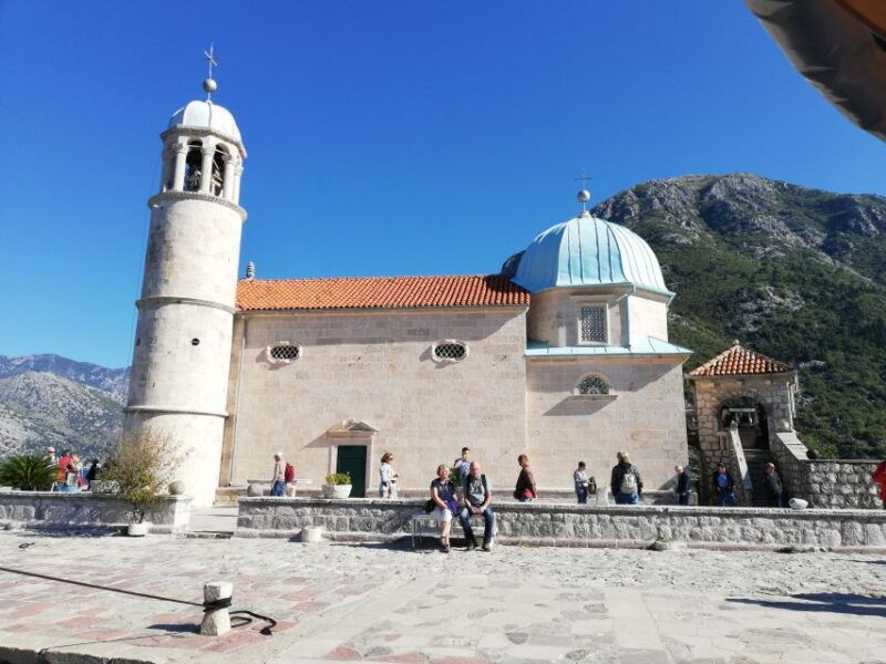 from-dubrovnik-montenegro-kotor-city-tour