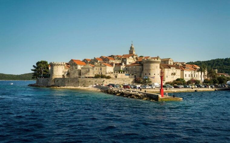 from-dubrovnik-private-day-trip-to-ston-korcula-wine