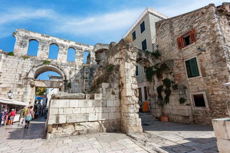from-dubrovnik-split-day-trip-and-city-tour-with-transfers
