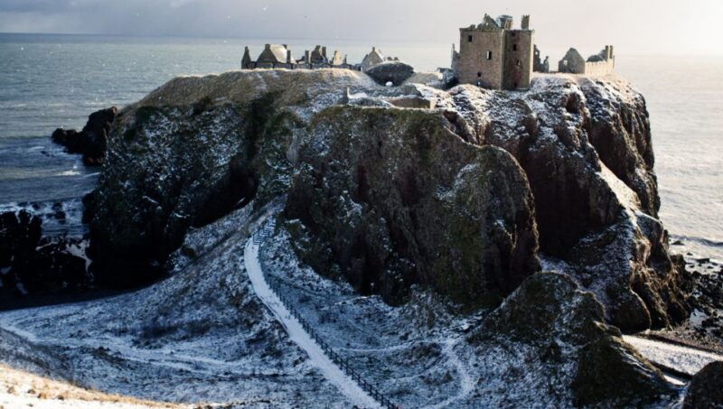 from-edinburgh-glamis-and-dunnottar-castles-tour-in-italian