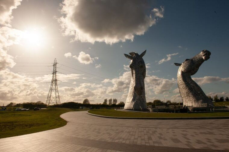 from-edinburgh-loch-lomond-kelpies-stirling-castle-tour
