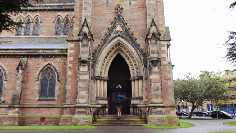 from-edinburgh-loch-ness-inverness-tour-in-spanish