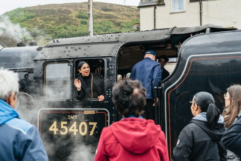 from-edinburgh-magical-highlands-tour-with-hogwarts-express